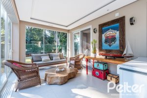 Casa em Condomínio à venda com 568m², 4 dormitórios, 4 suítes, 5 vagas, no bairro Pedra Redonda em PORTO ALEGRE