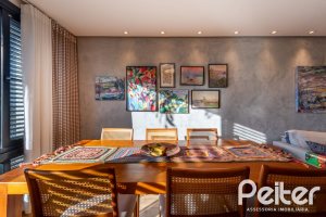 Cobertura à venda com 196m², 3 dormitórios, 1 suíte, 2 vagas, no bairro Tristeza em Porto Alegre