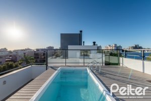 Cobertura à venda com 196m², 3 dormitórios, 1 suíte, 2 vagas, no bairro Tristeza em Porto Alegre