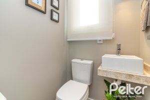 Casa em Condomínio à venda com 190m², 3 dormitórios, 3 suítes, 2 vagas, no bairro Tristeza em Porto Alegre