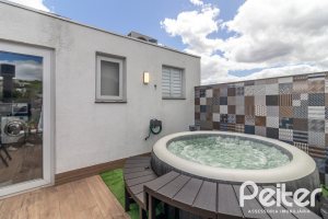 Casa em Condomínio à venda com 190m², 3 dormitórios, 3 suítes, 2 vagas, no bairro Tristeza em Porto Alegre