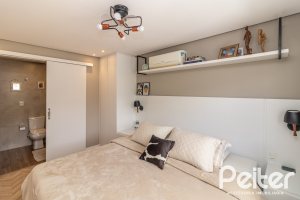 Casa em Condomínio à venda com 190m², 3 dormitórios, 3 suítes, 2 vagas, no bairro Tristeza em Porto Alegre