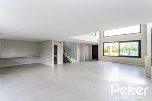 Casa em Condomínio à venda com 380m², 4 dormitórios, 4 suítes, 3 vagas, no bairro Alphaville em PORTO ALEGRE