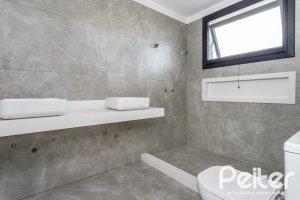 Casa em Condomínio à venda com 380m², 4 dormitórios, 4 suítes, 3 vagas, no bairro Alphaville em PORTO ALEGRE