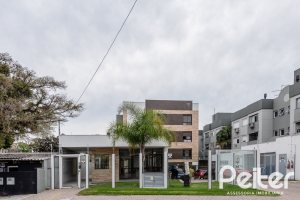 Apartamento à venda com 94m², 3 dormitórios, 1 suíte, 2 vagas, no bairro Ipanema em Porto Alegre
