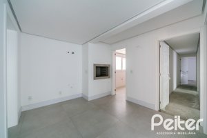 Apartamento Garden à venda com 181m², 3 dormitórios, 3 suítes, 4 vagas, no bairro Vila Assunção em Porto Alegre