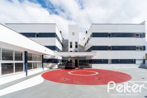 Cobertura à venda com 318m², 3 dormitórios, 3 suítes, 4 vagas, no bairro Vila Assunção em Porto Alegre