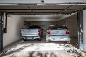 Casa à venda com 286m², 3 dormitórios, 2 suítes, 3 vagas, no bairro Vila Conceição em Porto Alegre