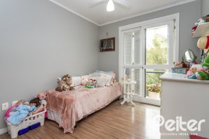 Casa em Condomínio à venda com 223m², 3 dormitórios, 1 suíte, 2 vagas, no bairro Jardim Isabel em Porto Alegre