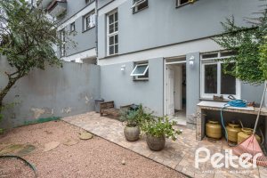 Casa em Condomínio à venda com 223m², 3 dormitórios, 1 suíte, 2 vagas, no bairro Jardim Isabel em Porto Alegre