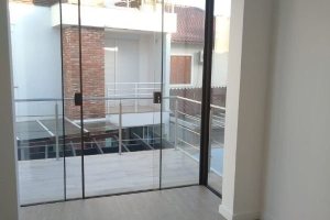 Casa em Condomínio à venda com 140m², 3 dormitórios, 1 suíte, 2 vagas, no bairro Hipica em PORTO ALEGRE