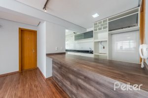 Apartamento à venda com 102m², 3 dormitórios, 1 suíte, 2 vagas, no bairro Tristeza em Porto Alegre
