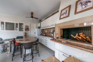 Casa em Condomínio à venda com 178m², 4 dormitórios, 2 suítes, 2 vagas, no bairro Mountain Ville em PORTO ALEGRE