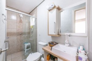 Casa em Condomínio à venda com 178m², 4 dormitórios, 2 suítes, 2 vagas, no bairro Mountain Ville em PORTO ALEGRE