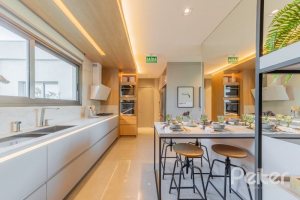 Apartamento à venda com 543m², 4 dormitórios, 4 suítes, 5 vagas, no bairro Golden Lake em Porto Alegre