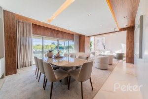 Apartamento à venda com 543m², 4 dormitórios, 4 suítes, 5 vagas, no bairro Golden Lake em Porto Alegre