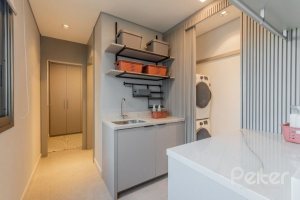 Apartamento à venda com 299m², 4 dormitórios, 4 suítes, 3 vagas, no bairro Golden Lake em Porto Alegre