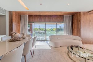 Apartamento à venda com 350m², 4 dormitórios, 4 suítes, 3 vagas, no bairro Golden Lake em Porto Alegre