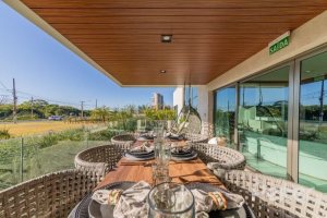 Apartamento à venda com 350m², 4 dormitórios, 4 suítes, 3 vagas, no bairro Golden Lake em Porto Alegre