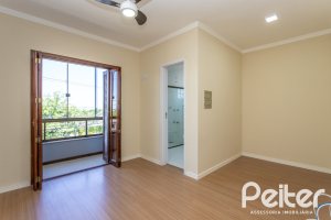 Casa à venda com 186m², 3 dormitórios, 3 suítes, 2 vagas, no bairro Espírito Santo em Porto Alegre