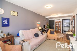 Apartamento à venda com 82m², 2 dormitórios, 1 suíte, 2 vagas, no bairro Ipanema em Porto Alegre