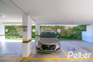 Apartamento à venda com 82m², 2 dormitórios, 1 suíte, 2 vagas, no bairro Ipanema em Porto Alegre