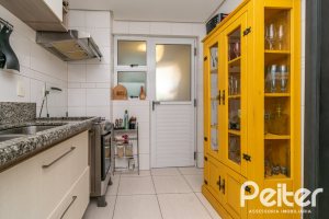 Apartamento à venda com 82m², 2 dormitórios, 1 suíte, 2 vagas, no bairro Ipanema em Porto Alegre