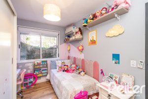 Apartamento à venda com 82m², 2 dormitórios, 1 suíte, 2 vagas, no bairro Ipanema em Porto Alegre