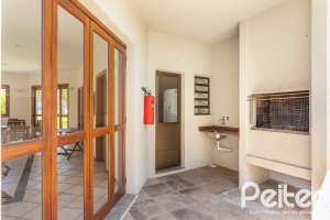 Apartamento à venda com 109m², 3 dormitórios, 1 suíte, 2 vagas, no bairro Tristeza em PORTO ALEGRE