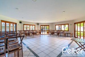 Apartamento à venda com 109m², 3 dormitórios, 1 suíte, 2 vagas, no bairro Tristeza em PORTO ALEGRE