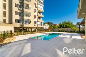 Apartamento à venda com 109m², 3 dormitórios, 1 suíte, 2 vagas, no bairro Tristeza em PORTO ALEGRE