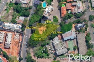 Terreno à venda com 1214m², no bairro Cristal em Porto Alegre