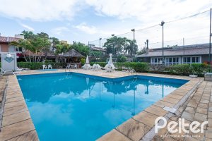 Casa em Condomínio à venda com 245m², 3 dormitórios, 1 suíte, 2 vagas, no bairro Tristeza em PORTO ALEGRE