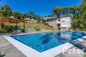  à venda, no bairro  em 