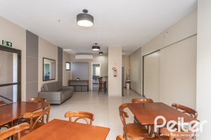 Apartamento à venda com 75m², 3 dormitórios, 1 suíte, 2 vagas, no bairro Tristeza em PORTO ALEGRE