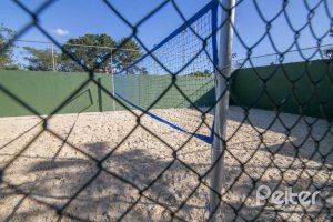Casa em Condomínio à venda com 299m², 3 dormitórios, 1 suíte, 4 vagas, no bairro Cavalhada em PORTO ALEGRE