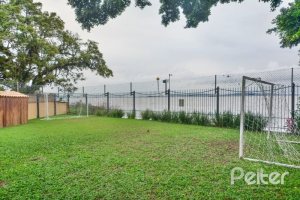 Casa em Condomínio à venda com 338m², 3 dormitórios, 1 suíte, 2 vagas, no bairro Tristeza em PORTO ALEGRE