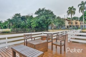 Casa em Condomínio à venda com 338m², 3 dormitórios, 1 suíte, 2 vagas, no bairro Tristeza em PORTO ALEGRE