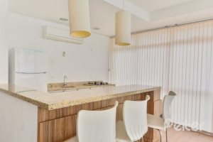 Apartamento à venda com 90m², 3 dormitórios, 1 suíte, 2 vagas, no bairro Tristeza em PORTO ALEGRE
