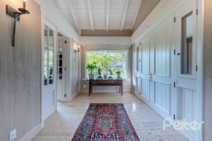 Casa em Condomínio à venda com 817m², 5 dormitórios, 5 suítes, 8 vagas, no bairro Terra Ville em PORTO ALEGRE