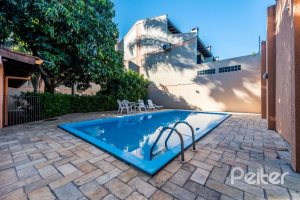 Casa em Condomínio à venda com 251m², 3 dormitórios, 1 suíte, 2 vagas, no bairro Ipanema em Porto Alegre