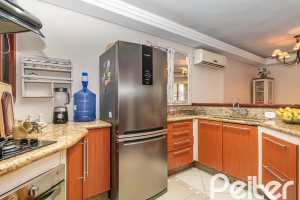 Casa em Condomínio à venda com 166m², 3 dormitórios, 1 suíte, 1 vaga, no bairro Jardim Isabel em Porto Alegre