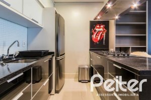 Casa em Condomínio à venda com 81m², 1 dormitório, 1 suíte, 2 vagas, no bairro Tristeza em Porto Alegre