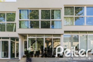 Casa em Condomínio à venda com 81m², 1 dormitório, 1 suíte, 2 vagas, no bairro Tristeza em Porto Alegre