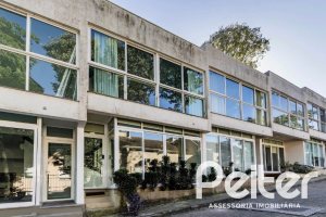 Casa em Condomínio à venda com 81m², 1 dormitório, 1 suíte, 2 vagas, no bairro Tristeza em Porto Alegre