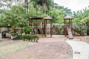 Apartamento à venda com 65m², 2 dormitórios, 1 suíte, 1 vaga, no bairro Cristal em PORTO ALEGRE