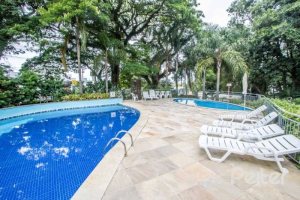 Apartamento à venda com 65m², 2 dormitórios, 1 suíte, 1 vaga, no bairro Cristal em PORTO ALEGRE
