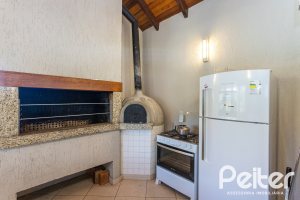 Casa em Condomínio à venda com 266m², 3 dormitórios, 3 suítes, 2 vagas, no bairro Hipica em PORTO ALEGRE