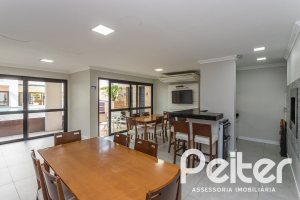 Cobertura à venda com 145m², 3 dormitórios, 1 suíte, 2 vagas, no bairro Tristeza em PORTO ALEGRE