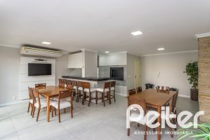 Cobertura à venda com 145m², 3 dormitórios, 1 suíte, 2 vagas, no bairro Tristeza em PORTO ALEGRE